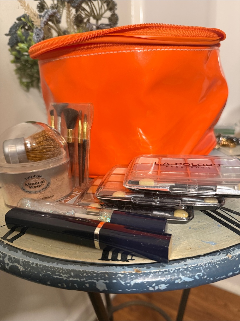 Clinique Orange Cosmetics Bag with Lot of Brushes Eyeshadow Sets plus more Unusd